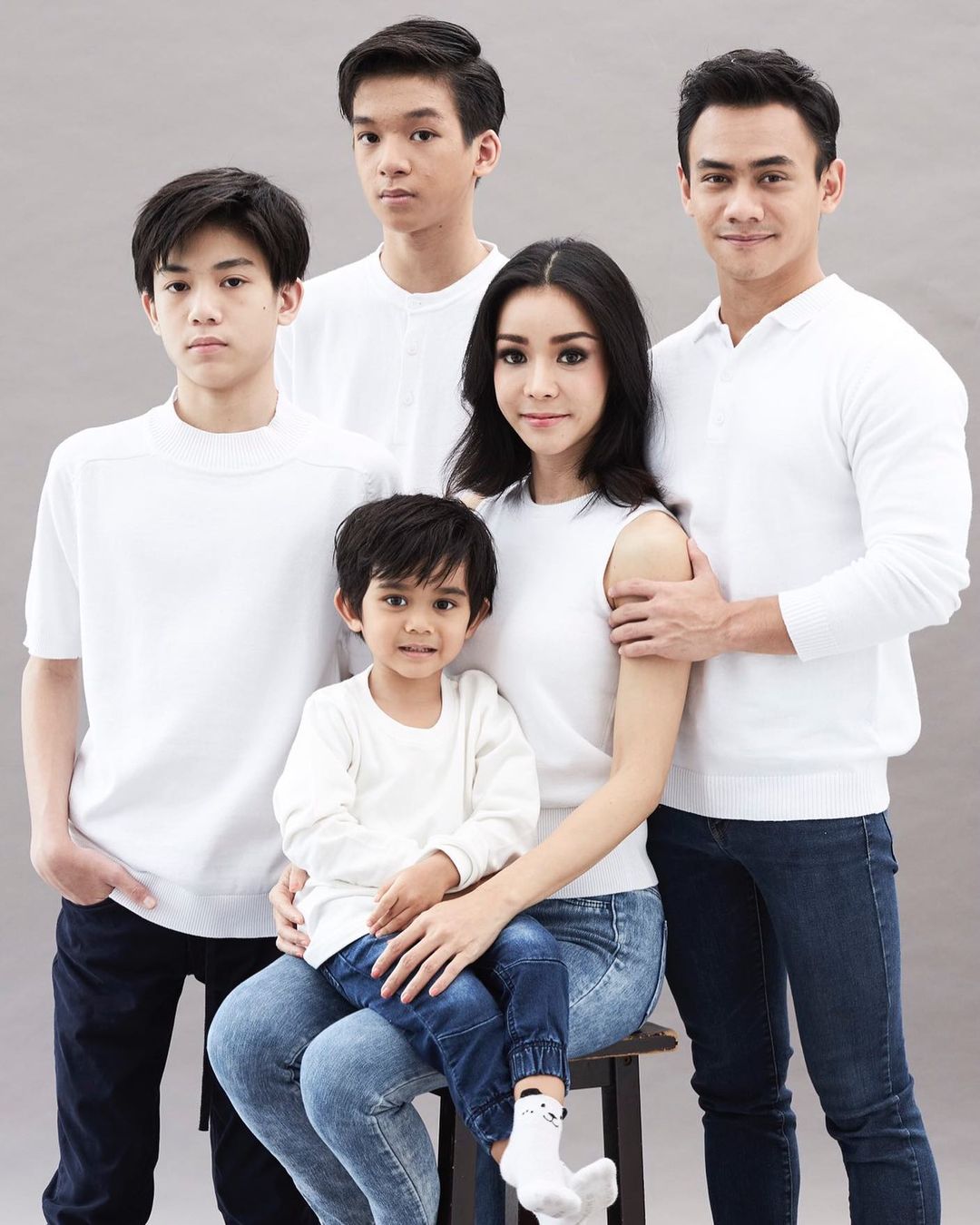 นุ๊ก สุทธิดา ควงสามี เคลียร์ข่าวเตียงหัก