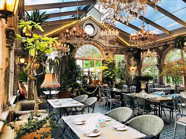 15 คาเฟ่ถ่ายรูปสวยในกรุงเทพฯ ห้ามพลาดไปเช็กอิน 15 คาเฟ่ถ่ายรูปสวยในกรุงเทพฯ ห้ามพลาดไปเช็กอิน
