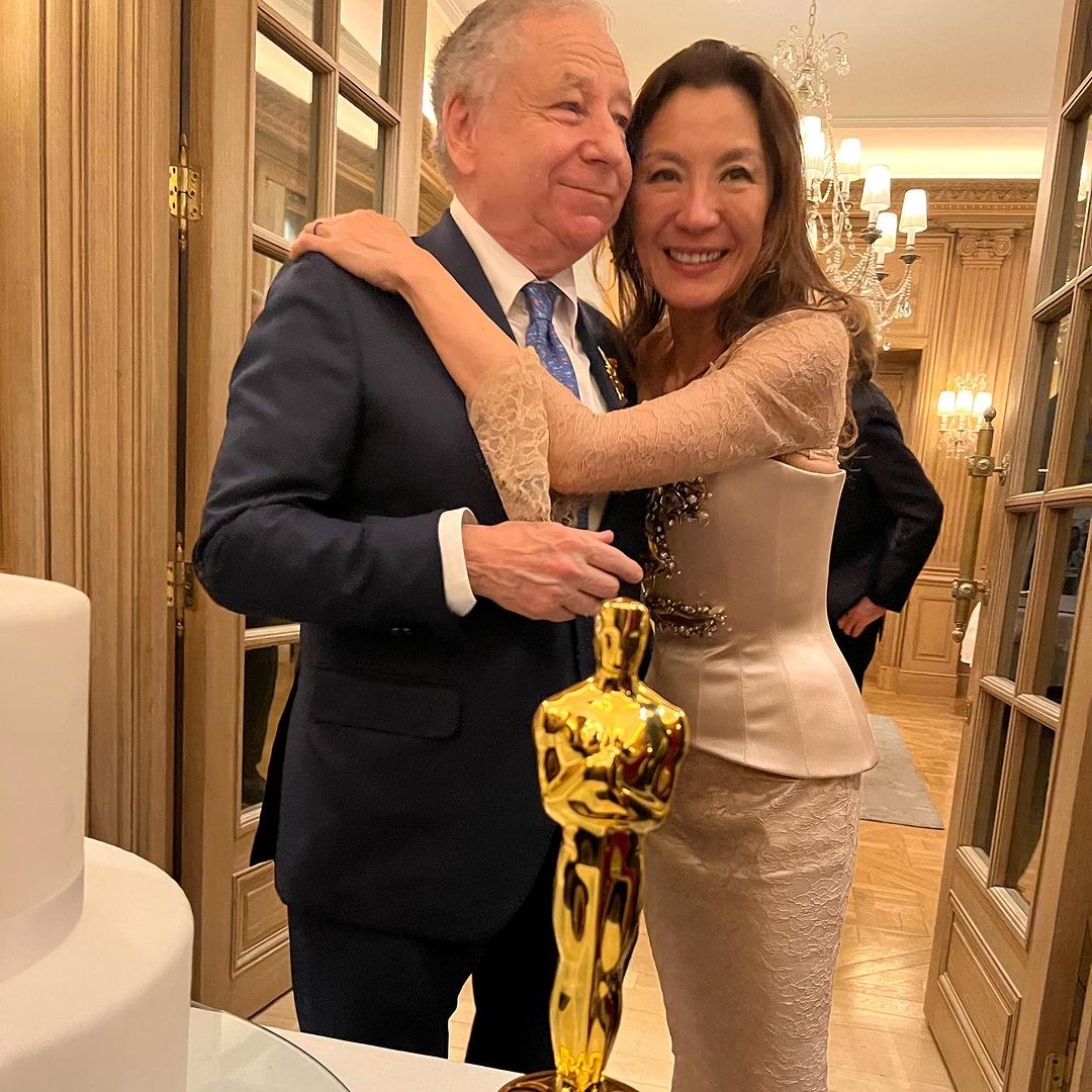 หมั้นมา 19 ปี!! ‘มิเชล โหย่ว’ วัย 60 ปี สละโสดกับเจ้าบ่าวชาวฝรั่งเศส ที่สวิตเซอร์แลนด์ หมั้นมา 19 ปี!! ‘มิเชล โหย่ว’ วัย 60 ปี สละโสดกับเจ้าบ่าวชาวฝรั่งเศส ที่สวิตเซอร์แลนด์