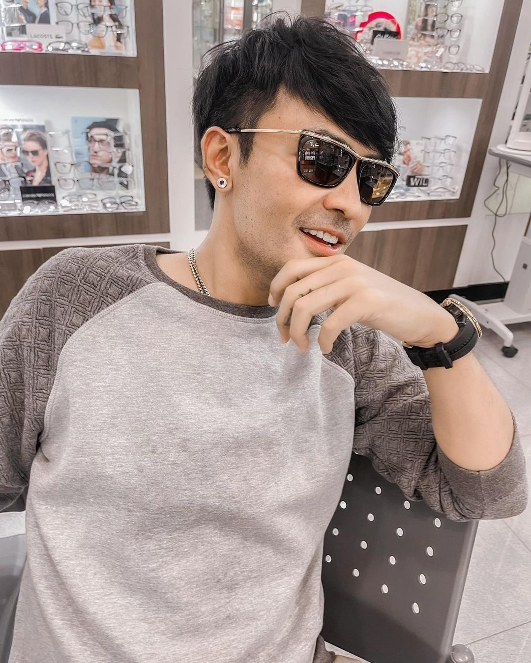 นิวนิว เอวด้ง ถูกแฉพฤติกรรม!! จากไอจีปริศนา ด้าน เติ้ล ธนพล ตอบชัด ทำไมนั่งคุยกับตู้เย็น นิวนิว เอวด้ง ถูกแฉพฤติกรรม!! จากไอจีปริศนา ด้าน เติ้ล ธนพล ตอบชัด ทำไมนั่งคุยกับตู้เย็น