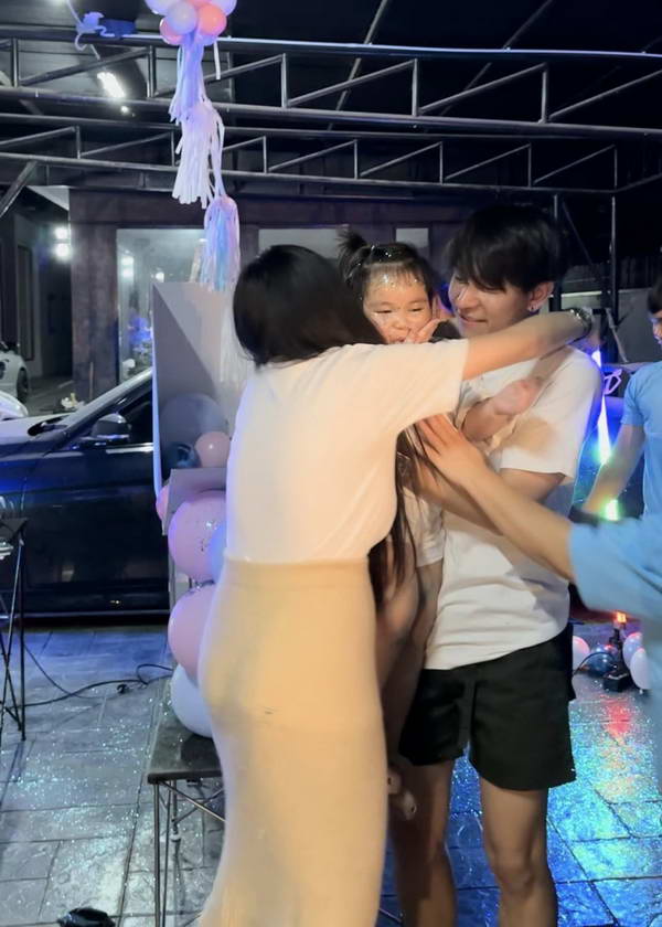 ครูเต้ย อภิวัฒน์ เฉลยเพศลูกคนที่ 2 แล้ว ทำเอาเฮกันลั่นบ้าน