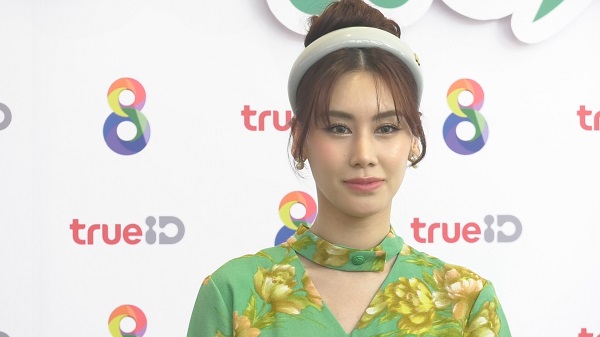 “ดาว พิมพ์ทอง” หัวใจโสดสนิท ยันไม่ได้เข็ดเรื่องความรักแค่เบื่อ!  (มีคลิป)