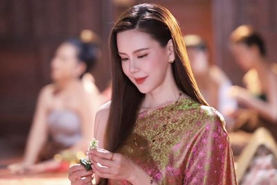 คุณระย้า ผู้ดีเรียบร้อยแต่ฟาดเรียบ บทบาทท้าทายความสามารถ สองเจี๊ยบ คุณระย้า ผู้ดีเรียบร้อยแต่ฟาดเรียบ บทบาทท้าทายความสามารถ สองเจี๊ยบ