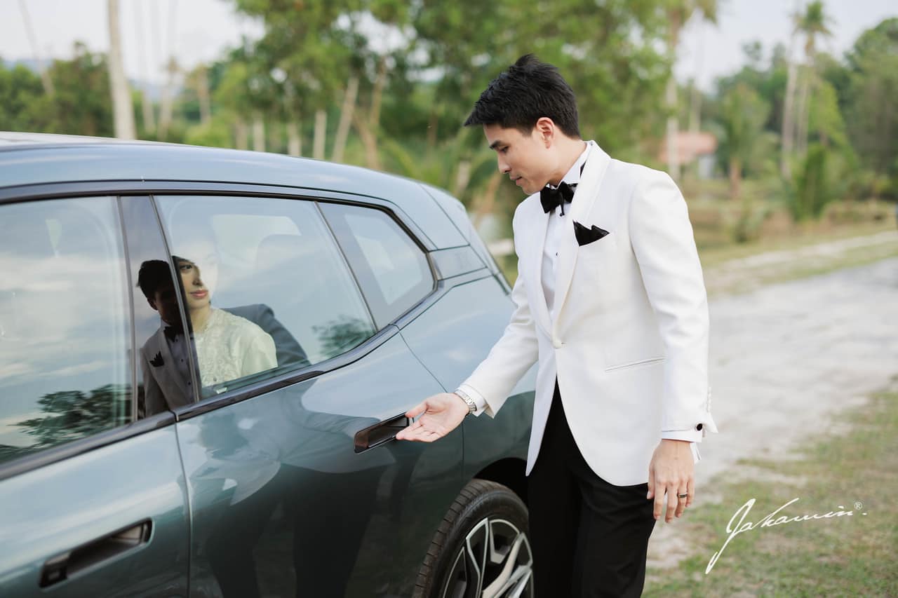 สุดชื่นมื่น ปอย-โอ๊ค ควงคู่ฉลองวิวาห์