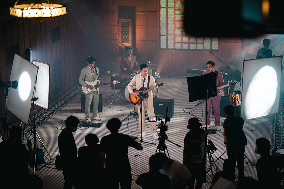 เฉลยภาพวาดปริศนาใน MV เพลง “สำออย” แฟนคลับ POWER PAT ลุ้นชมเอ็มวีใจจะขาด