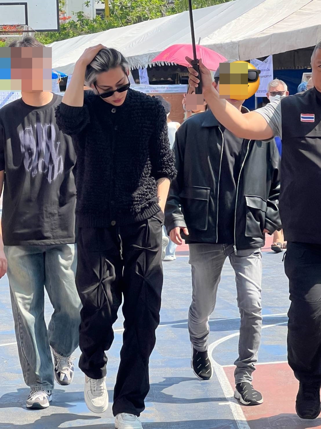 แบมแบม GOT7-ไมค์ พิรัชต์ บินลัดฟ้า มาเข้าคูหาใช้สิทธิเลือกตั้ง แบมแบม GOT7-ไมค์ พิรัชต์ บินลัดฟ้า มาเข้าคูหาใช้สิทธิเลือกตั้ง