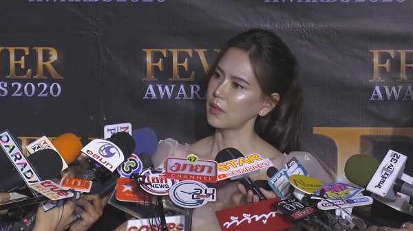 “เจี๊ยบ พิจิตตรา” ขำสามีหวงเป็นเหตุ เรื่องลูกปล่อยธรรมชาติ (มีคลิป) “เจี๊ยบ พิจิตตรา” ขำสามีหวงเป็นเหตุ เรื่องลูกปล่อยธรรมชาติ (มีคลิป)