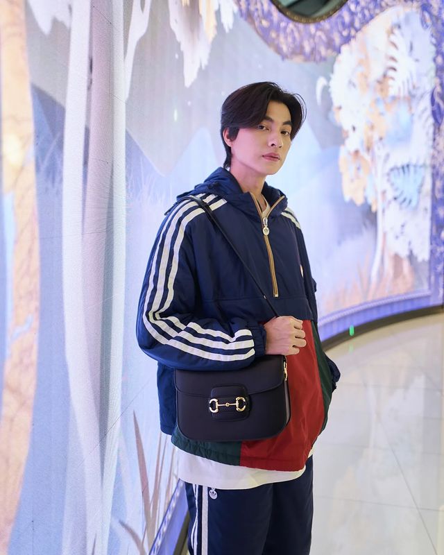 พร้อมลุย!! ‘กลัฟ คณาวุฒิ’ หม่ำหมูย่างเกาหลีเติมพลัง ก่อนชมแฟชั่นโชว์ GUCCI ที่กรุงโซล 16 พ.ค.นี้ พร้อมลุย!! ‘กลัฟ คณาวุฒิ’ หม่ำหมูย่างเกาหลีเติมพลัง ก่อนชมแฟชั่นโชว์ GUCCI ที่กรุงโซล 16 พ.ค.นี้