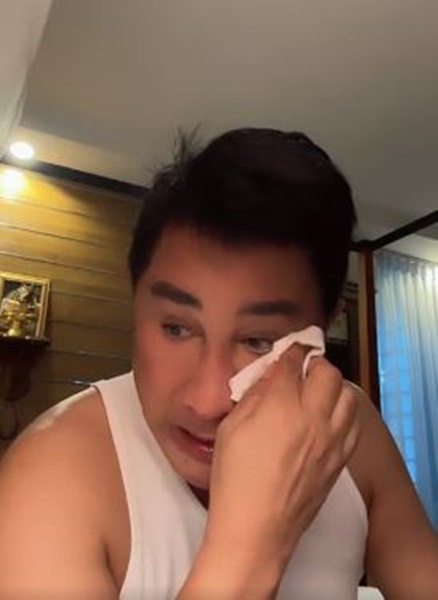 เอกชัย ศรีวิชัย ร่ำไห้ หลังทราบข่าว พ่อไวพจน์ เสียชีวิต รับยังทำใจไม่ได้
