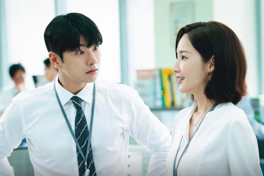 อีอีคยอง นักแสดงสายฮาแต่ประวัติไม่ธรรมดา อีอีคยอง นักแสดงสายฮาแต่ประวัติไม่ธรรมดา