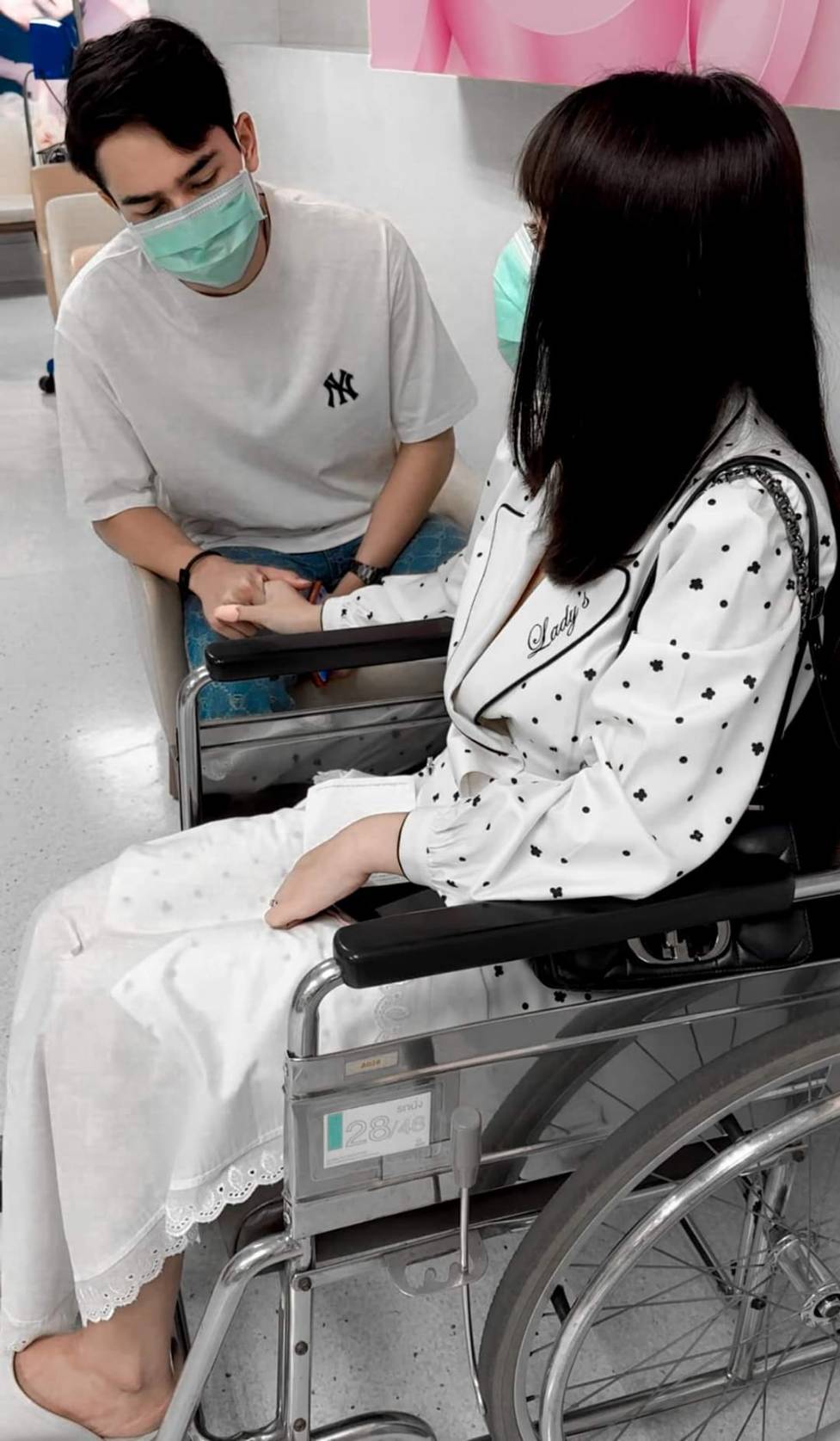 วินาทีบีบหัวใจ เจนนี่ รัชนก เล่าสาเหตุสูญเสียลูก พร้อมขอบคุณทุกกำลังใจ วินาทีบีบหัวใจ เจนนี่ รัชนก เล่าสาเหตุสูญเสียลูก พร้อมขอบคุณทุกกำลังใจ