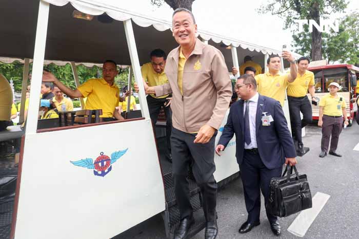 นายกฯ ลงพื้นที่ตรวจโครงการ พัฒนาคู คลอง บำบัดน้ำเสีย ในเกาะรัตนโกสินทร์ฯ นายกฯ ลงพื้นที่ตรวจโครงการ พัฒนาคู คลอง บำบัดน้ำเสีย ในเกาะรัตนโกสินทร์ฯ