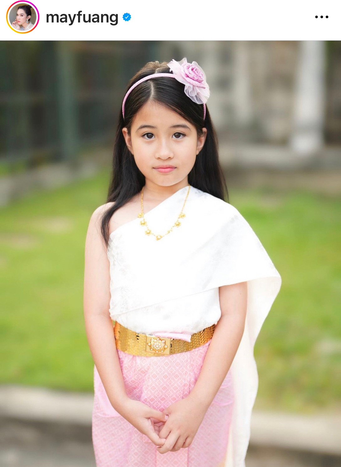 รวมภาพน่ารักของ ลูกคนบันเทิง กับแฟชั่นชุดไทยในวันลอยกระทง 2565 รวมภาพน่ารักของ ลูกคนบันเทิง กับแฟชั่นชุดไทยในวันลอยกระทง 2565
