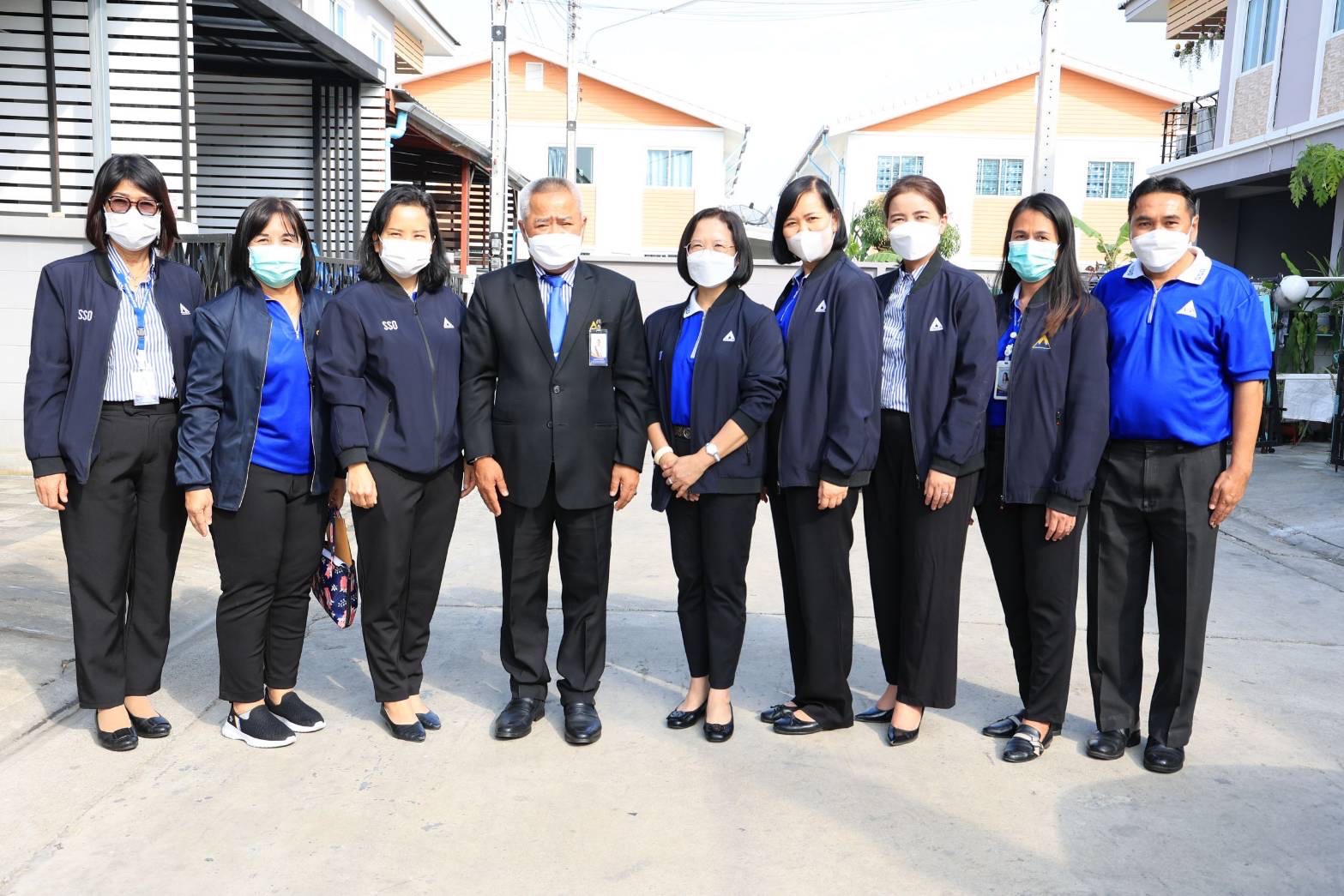 ประกันสังคม เยี่ยมให้กำลังใจผู้ประกันตนทุพพลภาพ ประกันสังคม เยี่ยมให้กำลังใจผู้ประกันตนทุพพลภาพ