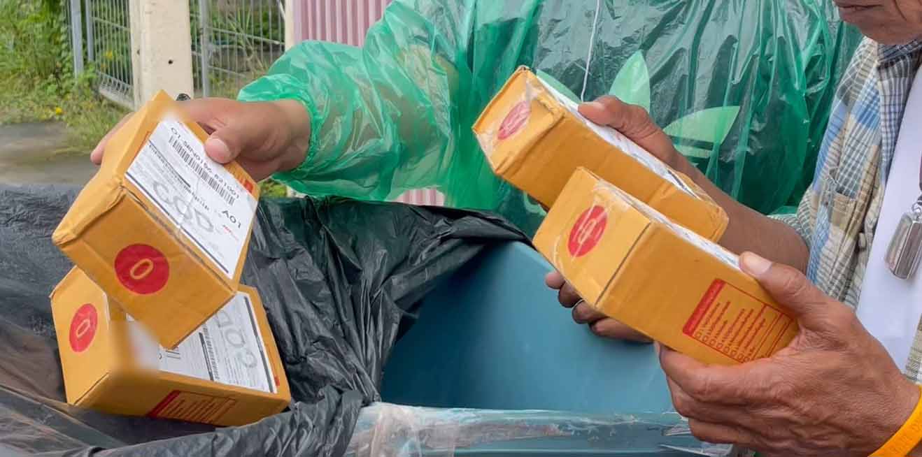 เตือนภัย ‘พัสดุ150 บาท’ มิจฉาชีพสุ่มลวงเก็บเงินปลายทาง ไรเดอร์เตือนอย่ารับ! เตือนภัย ‘พัสดุ150 บาท’ มิจฉาชีพสุ่มลวงเก็บเงินปลายทาง ไรเดอร์เตือนอย่ารับ!