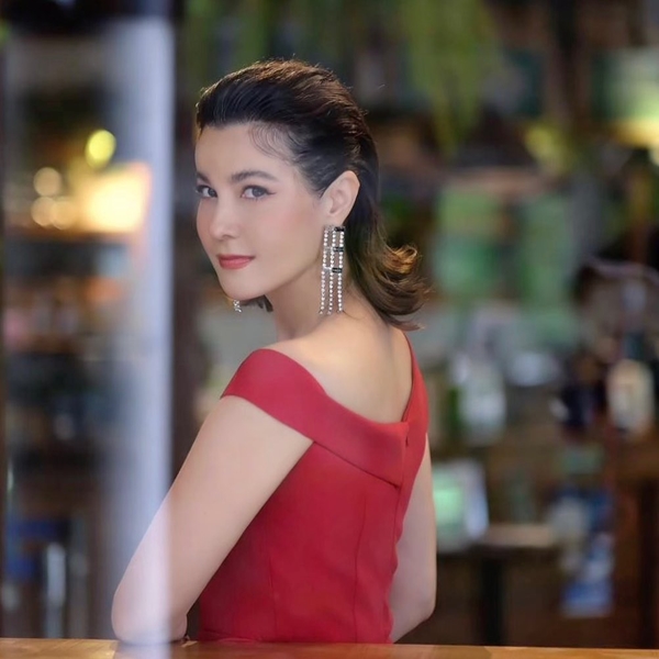 ธัญญ่า ยอมรับเป็นกังวล หลัง เป๊ก สัณณ์ชัย ฉีดวัคซีน 5 เข็ม