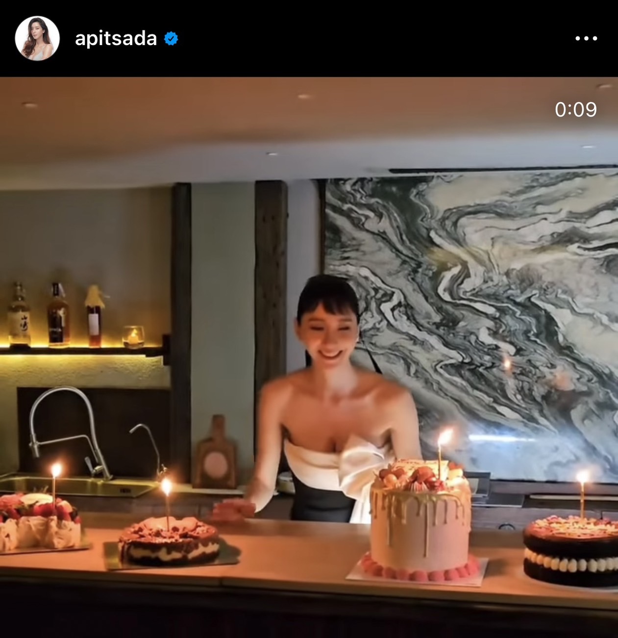 ไอซ์ อภิษฎา อุ้ม ลูกสาวสุดที่รัก น้องเลอา ฉลองวันเกิดสุดอบอุ่น ไอซ์ อภิษฎา อุ้ม ลูกสาวสุดที่รัก น้องเลอา ฉลองวันเกิดสุดอบอุ่น