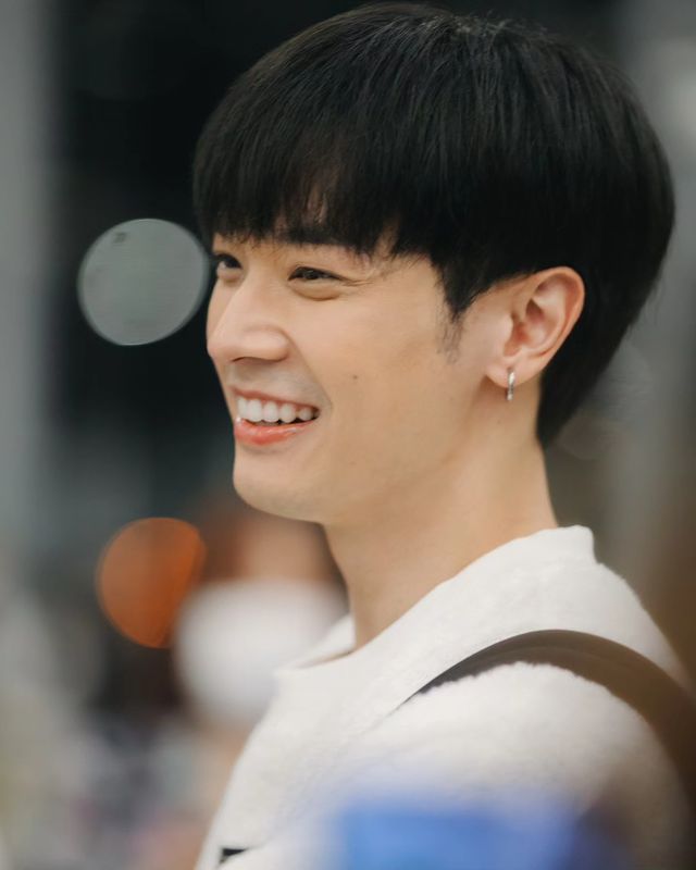 โอบนิธิ โชว์รอยยิ้มแรกหลังสถานะ โสด