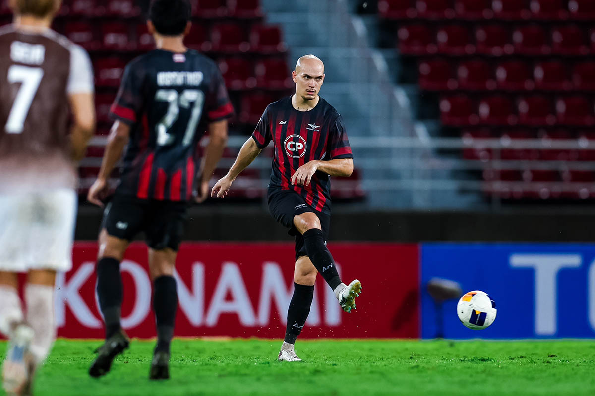 แข้งเทพ ชนะ แทมปิเนส 4-2 เก็บสามแต้มแรกใน ACL 2 แข้งเทพ ชนะ แทมปิเนส 4-2 เก็บสามแต้มแรกใน ACL 2