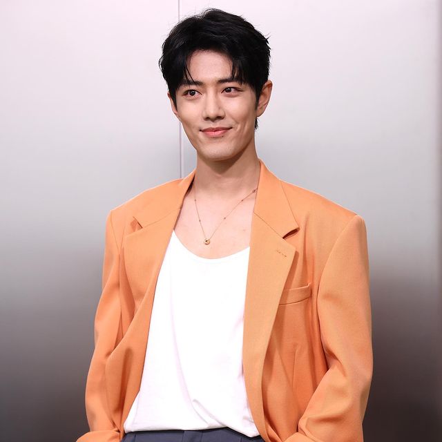 'เซียวจ้าน' 2 ลุค!! หล่อคูลดูคิวต์ใจเหลว บุก 2 แฟชั่นโชว์ในวันเดียวที่มิลาน