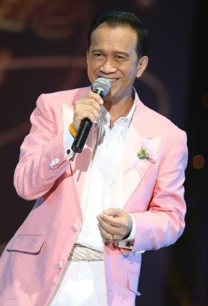 วินัย พันธุรักษ์ ใจหาย!! หลัง ต้อย เศรษฐา จากไปอย่างสงบ เผยได้พูดคุยและส่งภาพความทรงจำให้กันและกัน วินัย พันธุรักษ์ ใจหาย!! หลัง ต้อย เศรษฐา จากไปอย่างสงบ เผยได้พูดคุยและส่งภาพความทรงจำให้กันและกัน