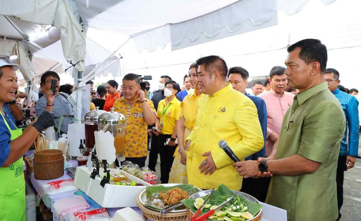 จัดโชว์ศักยภาพอาหารไทย กับงานเกษตรพากิน พาเที่ยว@ลานคนเมือง จัดโชว์ศักยภาพอาหารไทย กับงานเกษตรพากิน พาเที่ยว@ลานคนเมือง