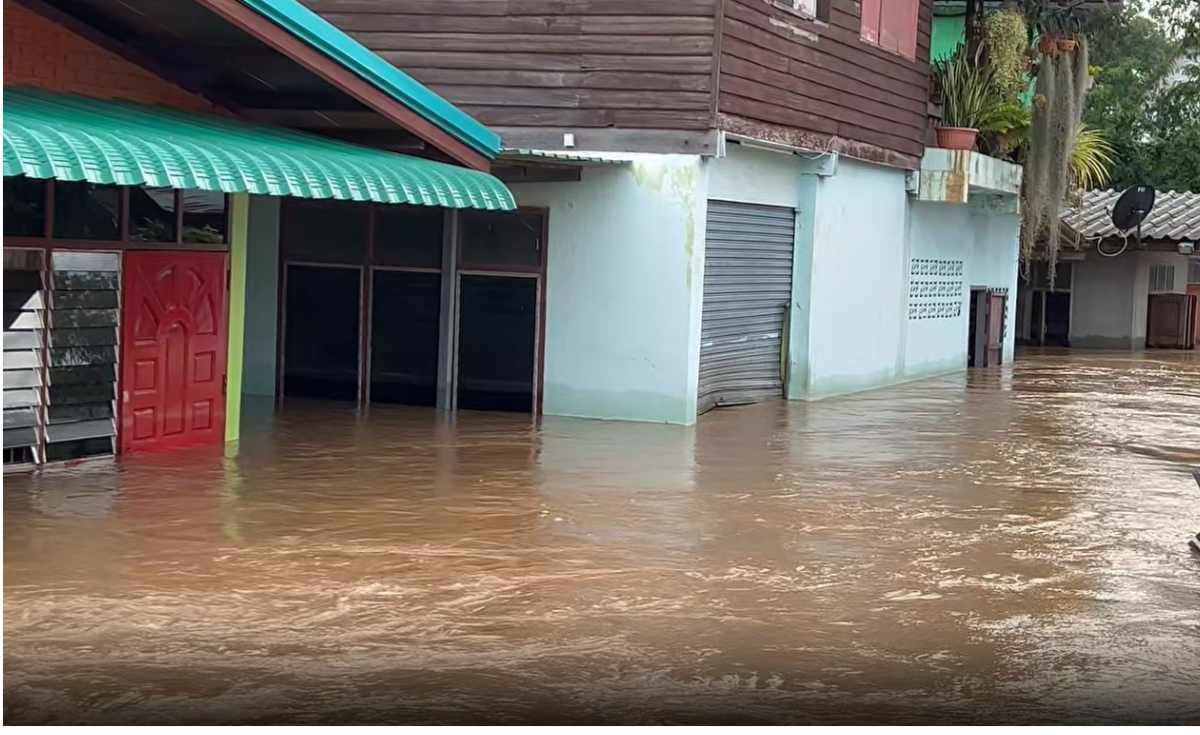 น้ำท่วมภาคเหนืออ่วม เชียงราย แพร่ น่านยังวิกฤต น้ำท่วมภาคเหนืออ่วม เชียงราย แพร่ น่านยังวิกฤต