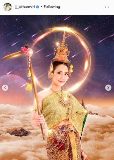 สวยสะกดทุกสายตา! เหล่าคนดังแปลงโฉมเป็น นางกิริณีเทวี สวยสะกดทุกสายตา! เหล่าคนดังแปลงโฉมเป็น นางกิริณีเทวี