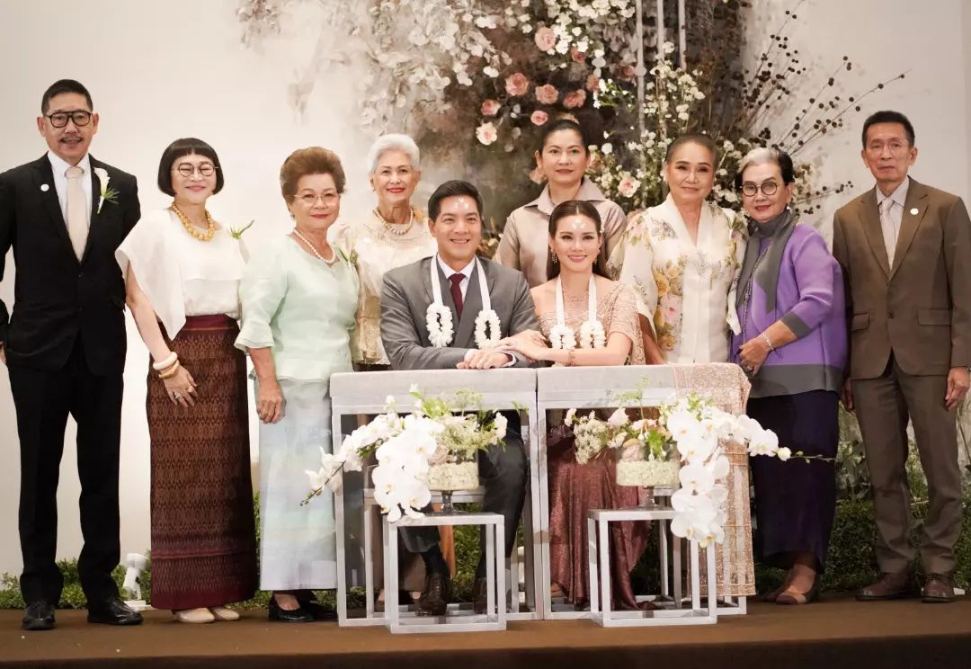 เข้าพิธีแต่งงานแล้ว หญิง รฐา-ตุลย์ บรรยากาศอบอุ่น เจ้าสาวซึ้งจนกลั้นน้ำตาไม่อยู่ 