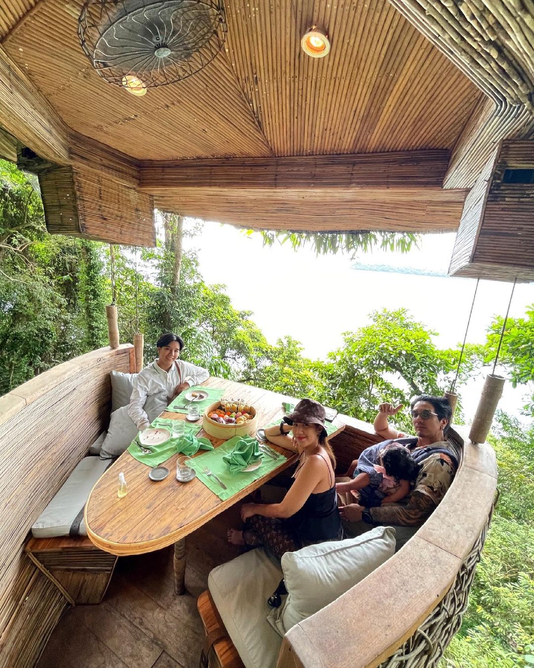 เปิดใจครั้งแรก! ลุกซ์ เข้าเยี่ยม แมน-ใบเตย ทุกวัน ใช้ชีวิตเหมือนผู้ต้องหาทั่วไป