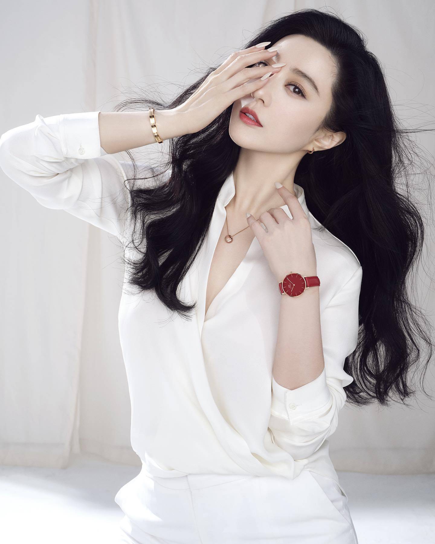 ฟ่านปิงปิง ร่วมแสดงในซีรีส์เกาหลีเรื่อง Insider ที่นำแสดงโดย คิมฮานึล และ อียูยอง
