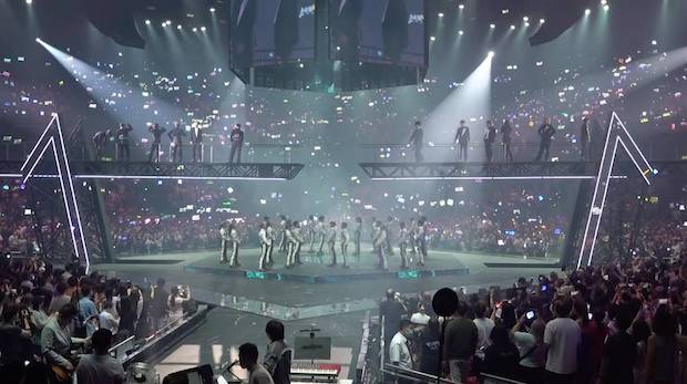 พบสายเคเบิลยึดจอชำรุด!! ‘กู่เทียนเล่อ - กัวฟู่เฉิง’ โพสต์จอดำหลังเหตุจอ LED ยักษ์ร่วงในโชว์บอยแบนด์ MIRROR พบสายเคเบิลยึดจอชำรุด!! ‘กู่เทียนเล่อ - กัวฟู่เฉิง’ โพสต์จอดำหลังเหตุจอ LED ยักษ์ร่วงในโชว์บอยแบนด์ MIRROR