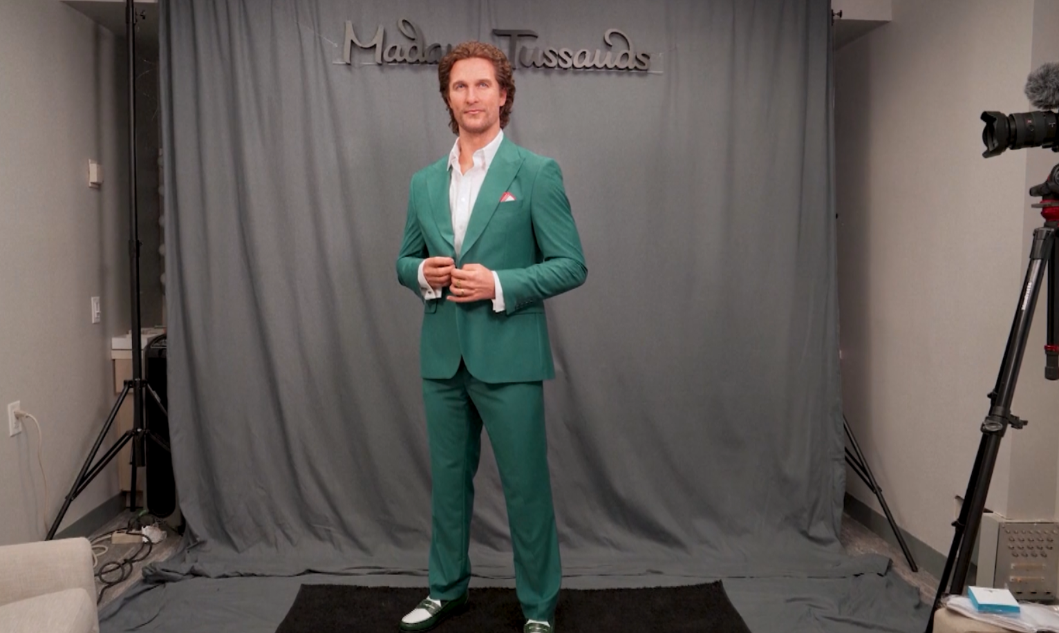 “Matthew McConaughey” เปิดตัวหุ่นขี้ผึ้ง “Madame Tussauds” (มีคลิป)
