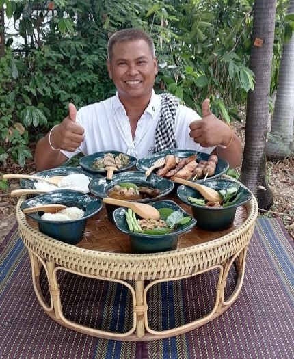 นักวิจัยโคราช ยกระดับดินด่านเกวียน พัฒนาดริปเปอร์กาแฟ-ภาชนะกินเข่าค่ำ