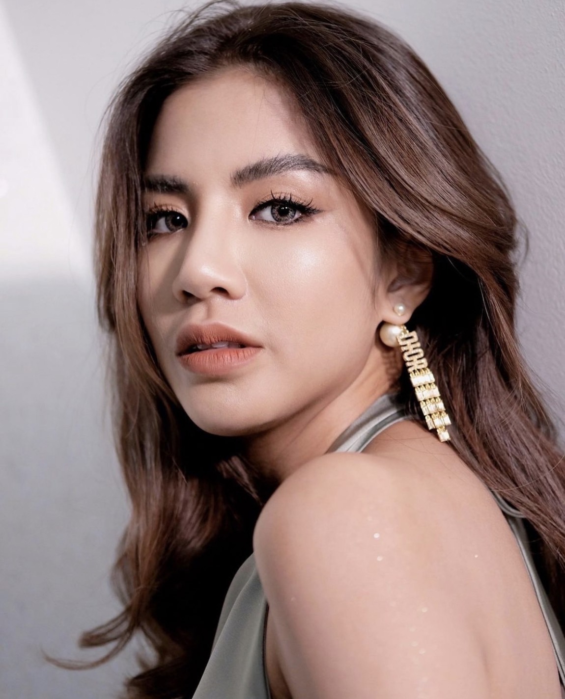 ถูกถามเรื่อง “ศัลยกรรม” ไม่เลิก!!  “ใบเตย อาร์สยาม” เผยอยากลองทำดูซักครั้ง!!
