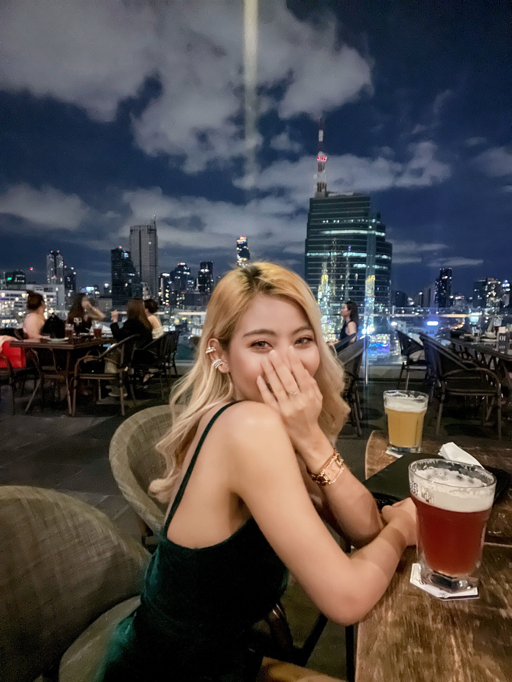 (ภาพชุด) 'ฟราเฟิร์ส นนทกานต์' นางฟ้าคัสตอมฯกับมุมสุดอ้อนผสมเซ็กซี่