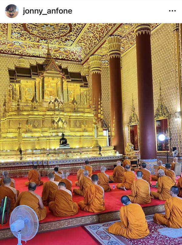 จอนนี่ แอนโฟเน่ ลาสิกขาแล้ว หลังเข้าศึกษาพระธรรมนาน 2 เดือน