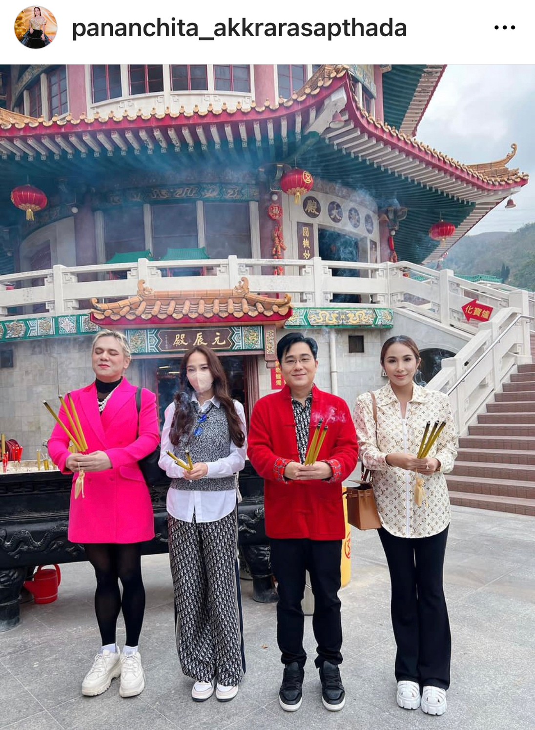 ขำไม่ไหว เอ ศุภชัย โดน ตม. ฮ่องกงเรียกถาม มากับเมียใช่ไหม?