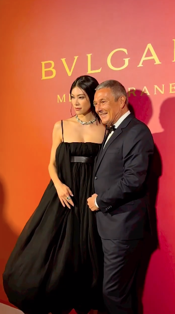 'ลิซ่า' ประชันตัวแม่!! 'เซนดาย่า - แอน แฮธาเวย์ - ปริยังกา โจปรา' ที่อีเวนต์หรูในเวนิส