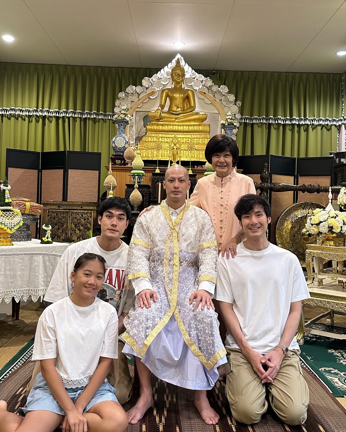 ฤกษ์ดี บอย ปกรณ์ เข้าพิธีอุปสทบทแล้ว ฤกษ์ดี บอย ปกรณ์ เข้าพิธีอุปสทบทแล้ว