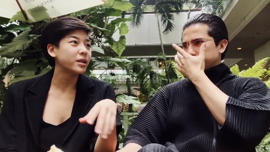 เป็นพี่น้องกันจริงไหม? เฟิด-แม็กซีน ควงคู่เคลียร์คำถามคาใจ เผยจุดเริ่มต้น 