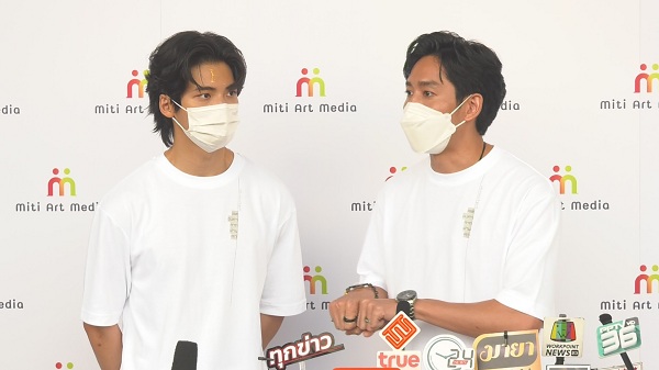 “ไนกี้-ปอนด์” เขินหนักหลังรับเล่นซีรีส์วายครั้งแรก (มีคลิป)    