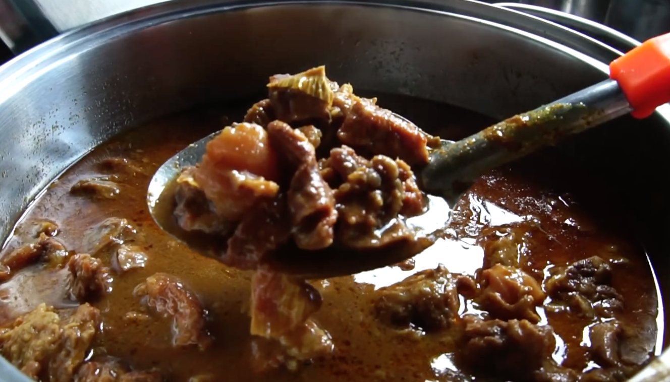 ข้าวซอยเชียงใหม่ยอดขายพุ่ง! หลังนักรีวิวทั่วโลกยกเป็นซุปที่ดีที่สุด ข้าวซอยเชียงใหม่ยอดขายพุ่ง! หลังนักรีวิวทั่วโลกยกเป็นซุปที่ดีที่สุด
