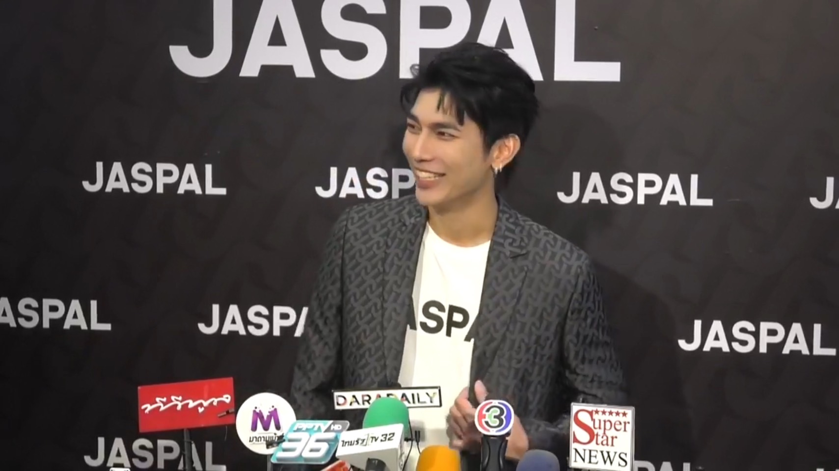 มิว ศุภศิษฏ์ ลั่น คุยเรื่องแต่งงานแล้ว แถมคุณแม่ไฟเขียวในการตัดสินใจ มิว ศุภศิษฏ์ ลั่น คุยเรื่องแต่งงานแล้ว แถมคุณแม่ไฟเขียวในการตัดสินใจ