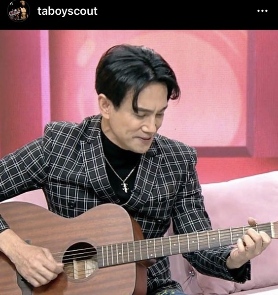ใส่เฝือกอีกแล้ว!! “ต๊ะ บอยสเก๊าท์” อัปเดตอาการ หลังเกิดอุบัติเหตุลื่นตกบันได กระดูกหัวเข่าบิ่น ใส่เฝือกอีกแล้ว!! “ต๊ะ บอยสเก๊าท์” อัปเดตอาการ หลังเกิดอุบัติเหตุลื่นตกบันได กระดูกหัวเข่าบิ่น