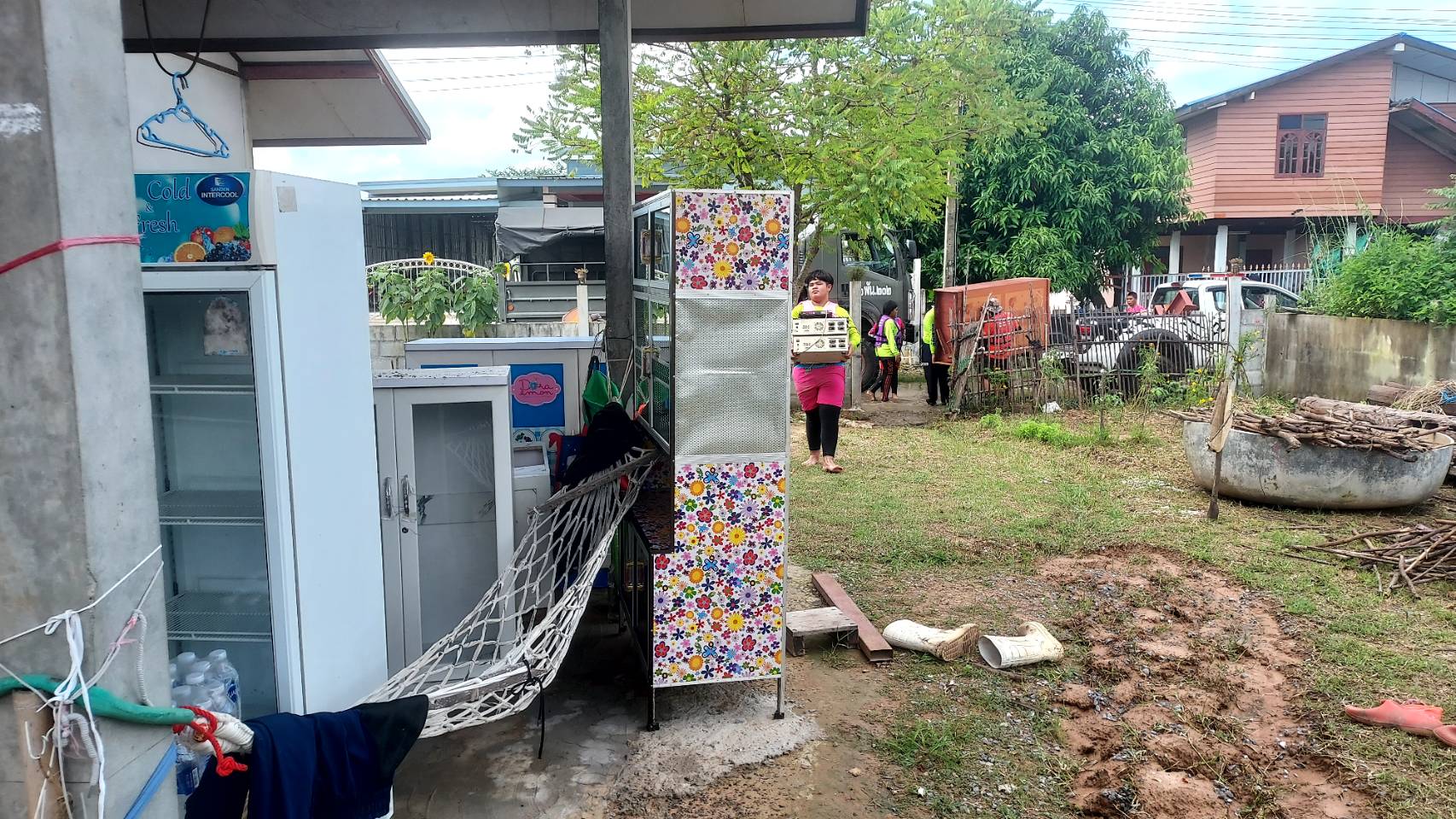 โคราชอ่วม! ลำน้ำมาศทะลักท่วม สูงกว่า 2 เมตร ชาวบ้านติดเกาะ-เร่งช่วยเหลือด่วน โคราชอ่วม! ลำน้ำมาศทะลักท่วม สูงกว่า 2 เมตร ชาวบ้านติดเกาะ-เร่งช่วยเหลือด่วน