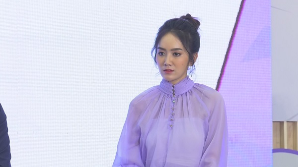  แป้ง ศรันฉัตร์ แฮปปี้หลังชิมรางงานพิธีกร  (มีคลิป)