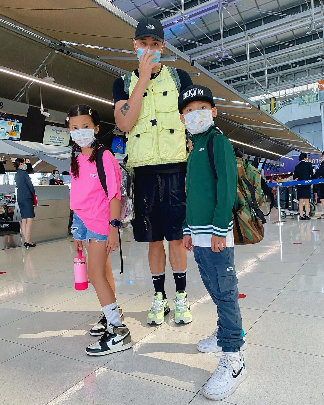 ขอให้พ่อหนูไม่เป็นโควิด! น้องบีน่า เขียนบันทึก ก่อนทราบผลตรวจ พ่อเวย์ ติดโควิด