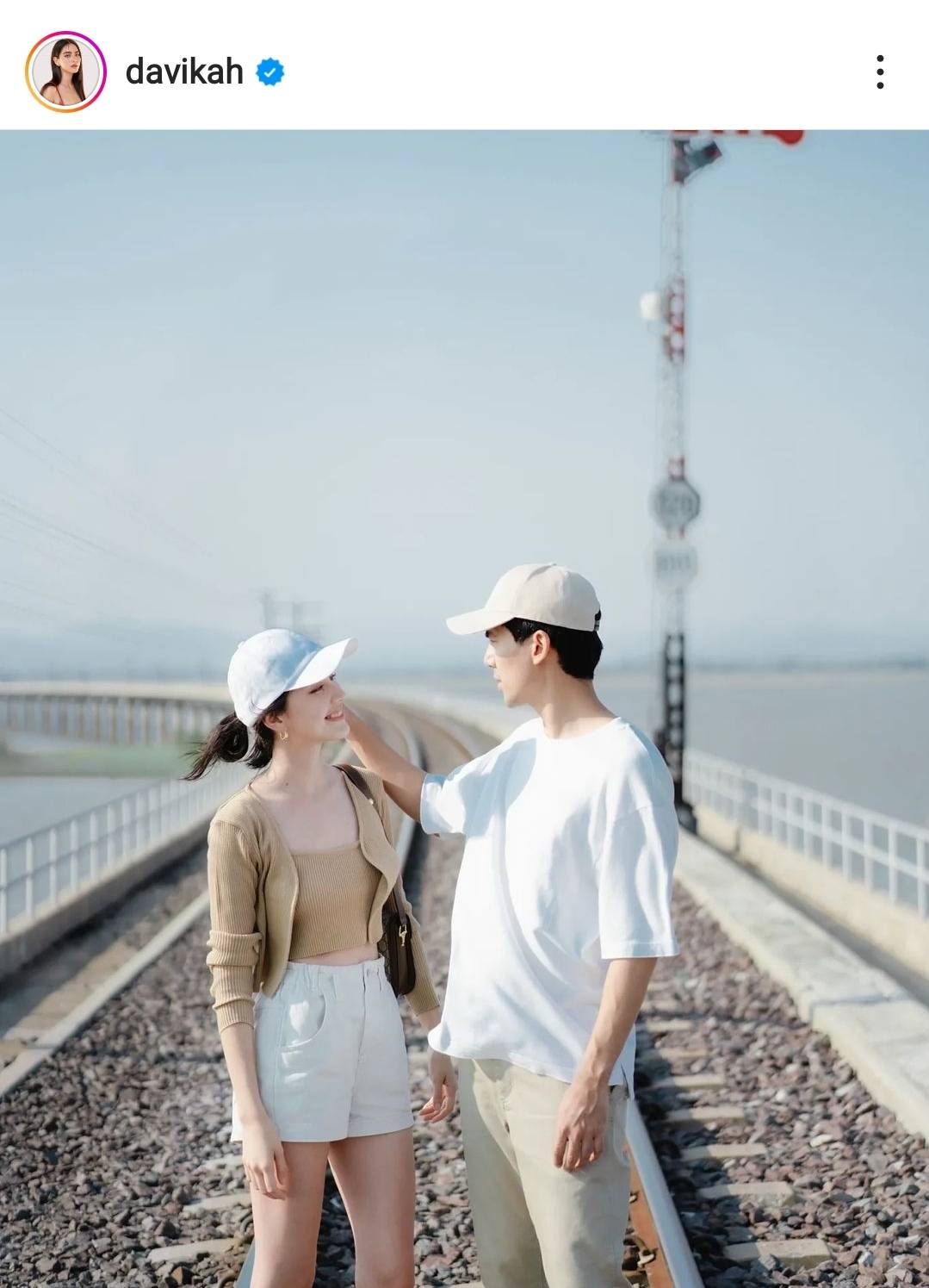 ทุกเวลาของพี่คือหนู ใหม่ ดาวิกา ให้ของขวัญวันเกิด เต๋อ ล่วงหน้าแล้ว ทุกเวลาของพี่คือหนู ใหม่ ดาวิกา ให้ของขวัญวันเกิด เต๋อ ล่วงหน้าแล้ว
