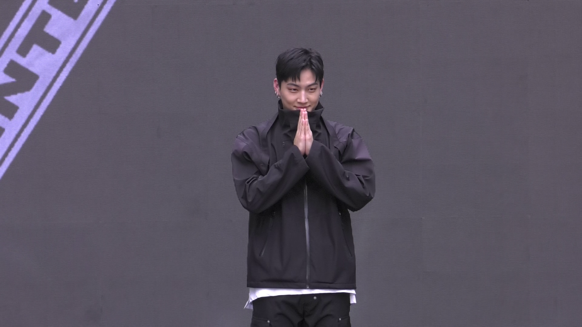 Jay B GOT7 เปิดตัวนิทรรศการอัลบั้ม Be Yourself เหล่าอากาเซ่ส่งเสียงกรี๊ดดังกระหึ่ม Jay B GOT7 เปิดตัวนิทรรศการอัลบั้ม Be Yourself เหล่าอากาเซ่ส่งเสียงกรี๊ดดังกระหึ่ม